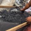 carbón de cáscara de coco