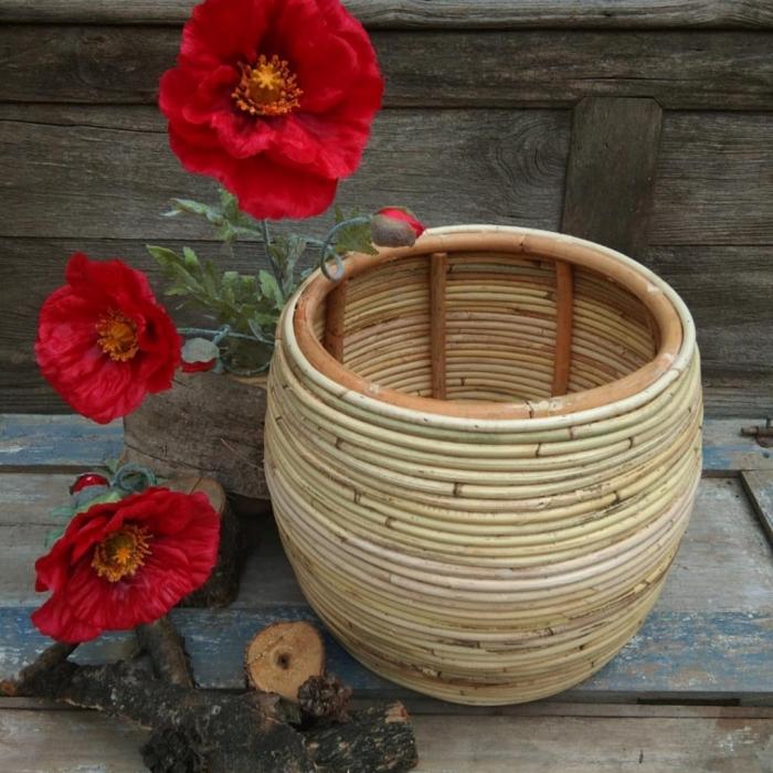 HONEY RATTAN BUCKET